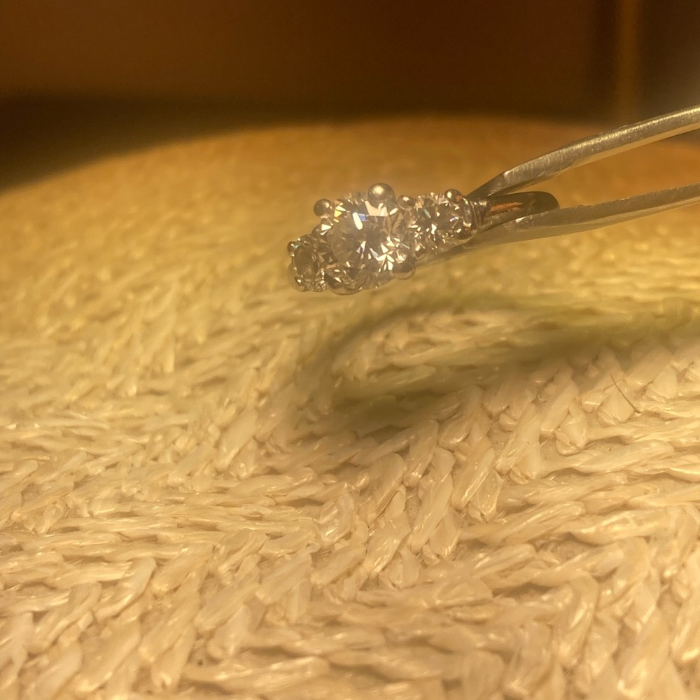 Elegant Silver Diamond Ring